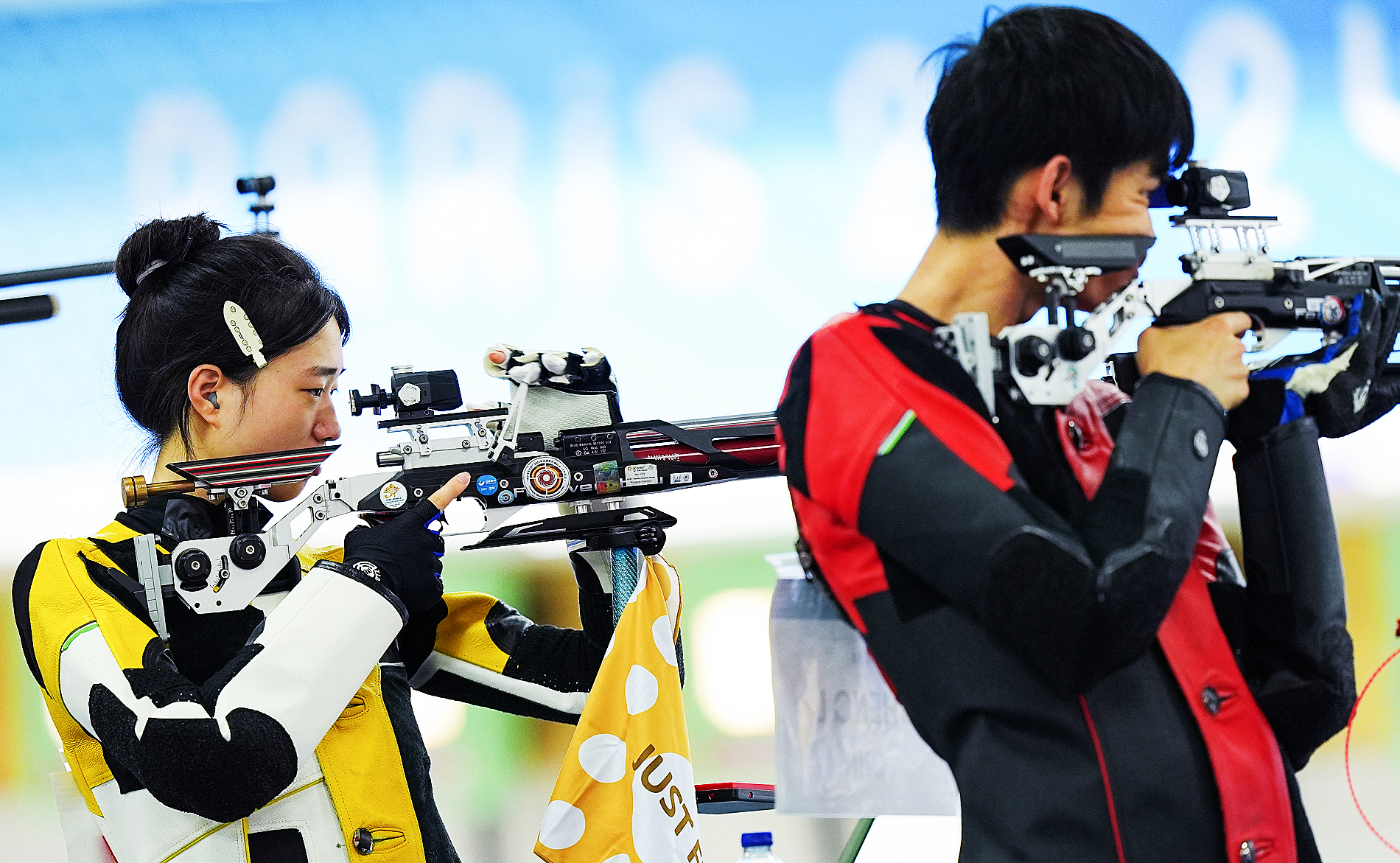 印度队轻取法国队,黄鸭组合带队取胜 印度队轻取法国队,黄鸭组合带队取胜