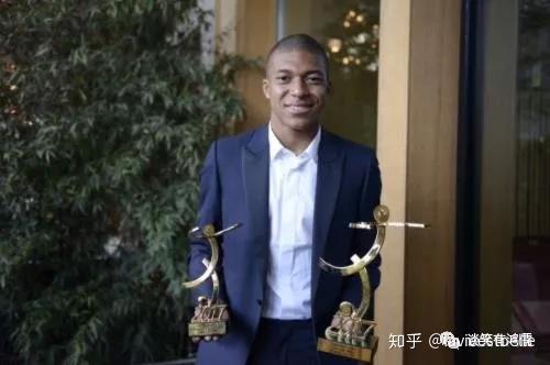 比利时完胜乌拉圭,门迪高光表现 比利时完胜乌拉圭,门迪高光表现