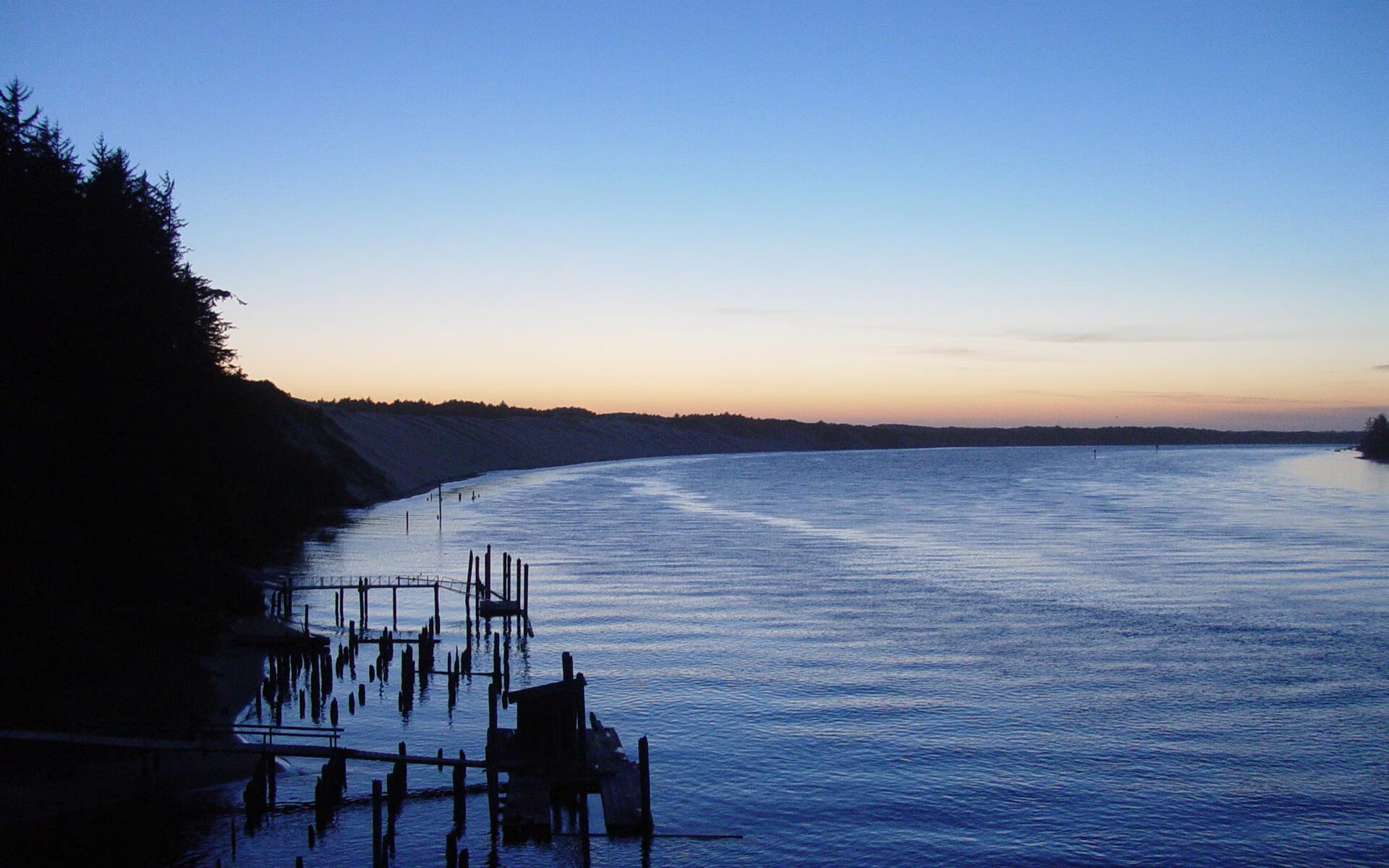 时空裂隙中的对决，当世界杯战吼穿透湖人踏平的雷霆