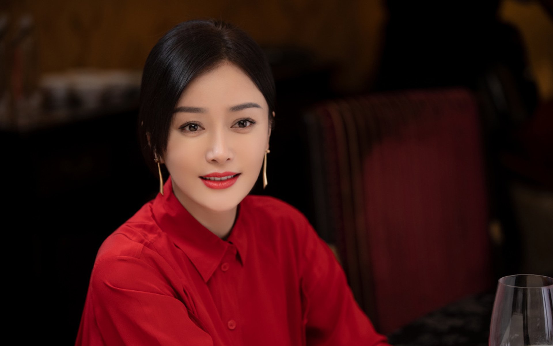 降维打击!意大利3-0碾压日本,凯恩天神下凡导演B组最大噩梦